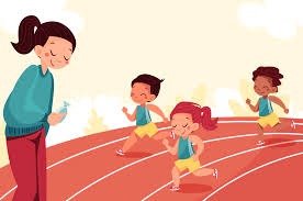 世体：巴萨主帅弗里克在西班牙小岛度假，和球迷偶遇合影