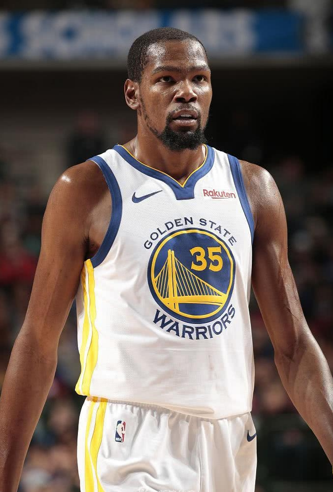 展现出对巴 展现出对巴