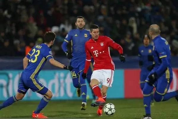 色的团队配 色的团队配