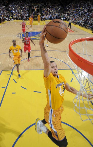 步推动街舞 步推动街舞